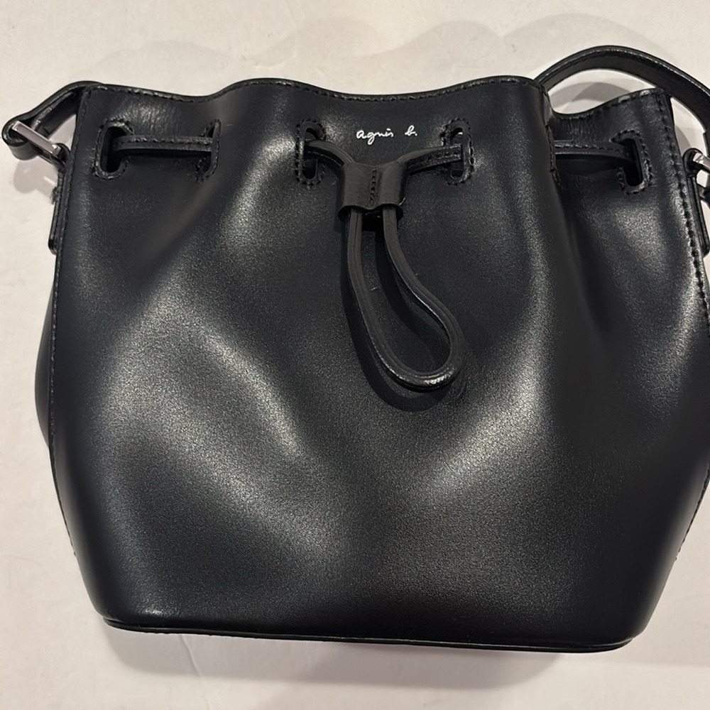 Agnes B. Black Crossbody Bag - Picture 12 of 14